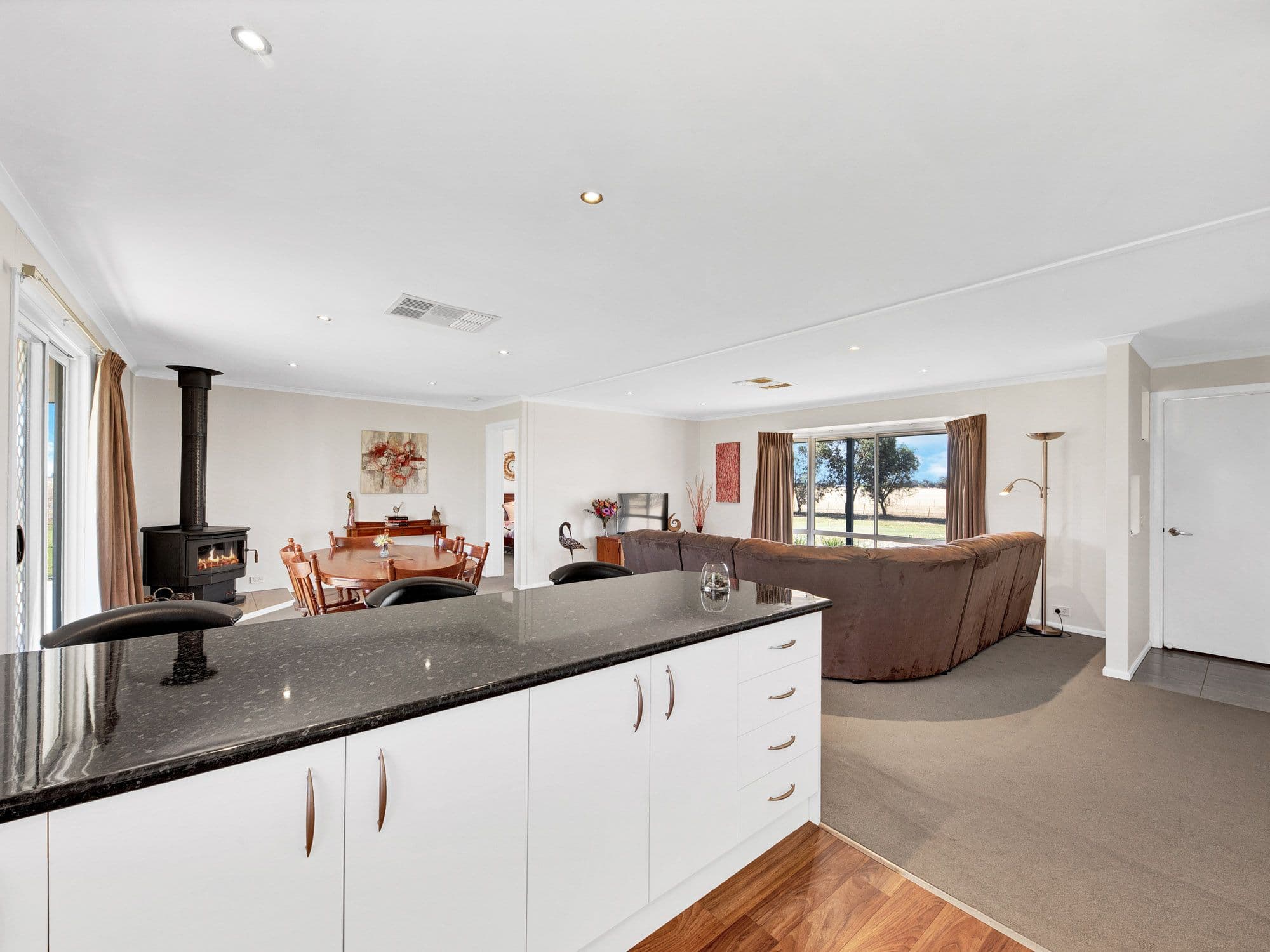 737 Powerline Road, Yarrawonga VIC 3730, Yarrawonga - Thumbnail 3