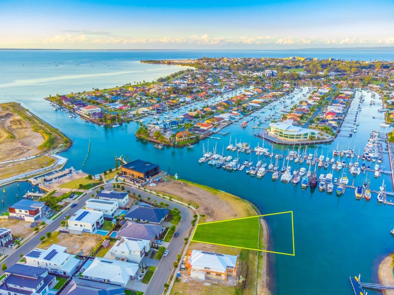117 Quay Circuit, Newport QLD 4020, Newport - Image 1