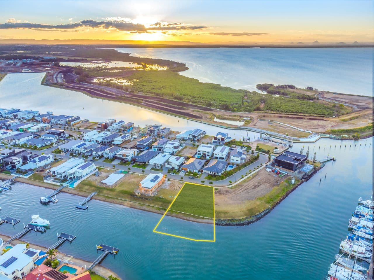 117 Quay Circuit, Newport QLD 4020, Newport - Thumbnail 2