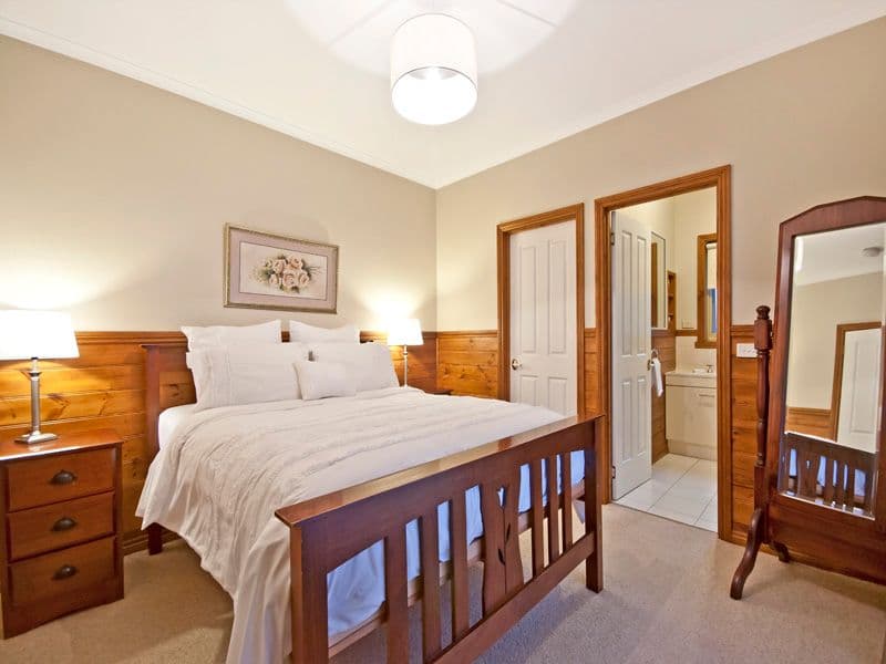 35 Hopkins Point Road, Warrnambool VIC 3280, Warrnambool - Thumbnail 3