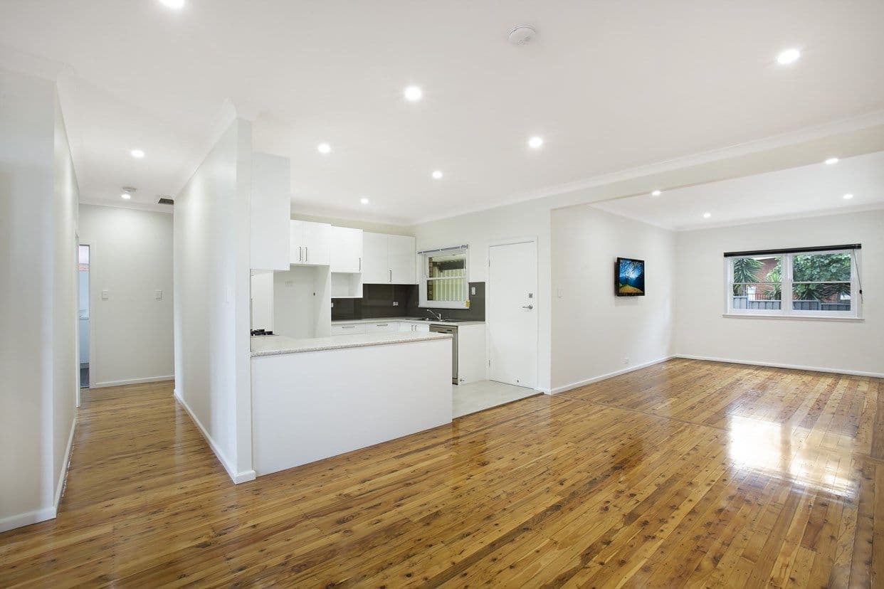 381 The Boulevarde, Gymea - Thumbnail 3