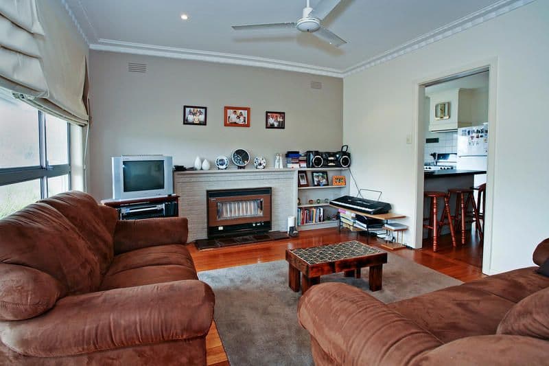 58 Heytesbury Street, HERNE HILL VIC 3218, Herne Hill - Thumbnail 2