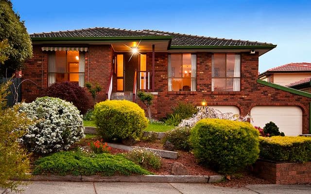 8 Glenelg Court, ROWVILLE VIC 3178, Rowville - Thumbnail 2