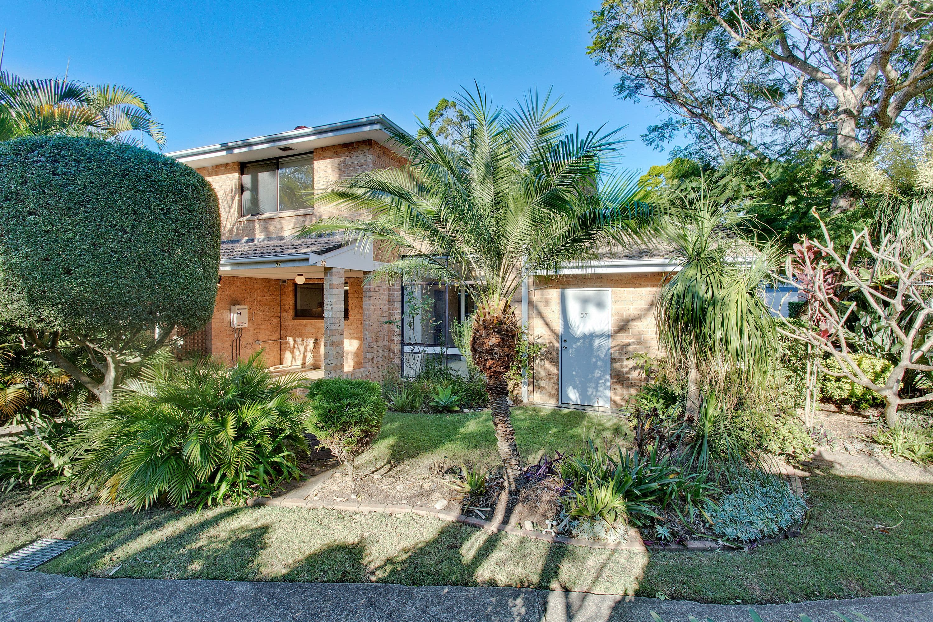 30 Macpherson Street, Warriewood - Image 1