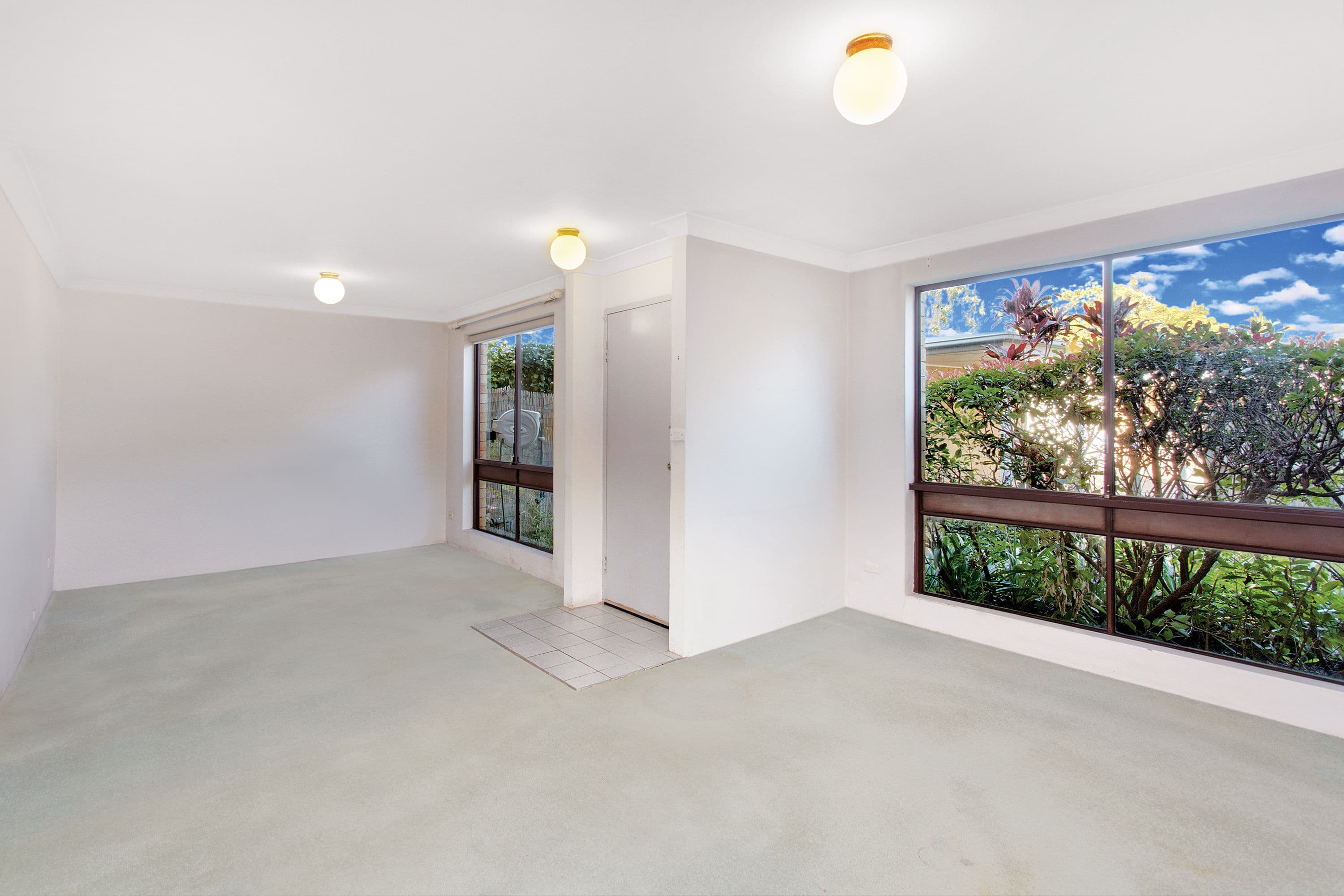 30 Macpherson Street, Warriewood - Thumbnail 2