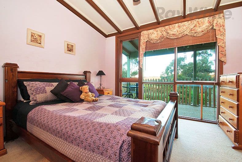 9 LANDARA Court, Mooroolbark VIC 3138, Mooroolbark - Thumbnail 5