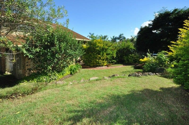 24 Farnworth Street, CHAPEL HILL QLD 4069, Chapel Hill - Thumbnail 7