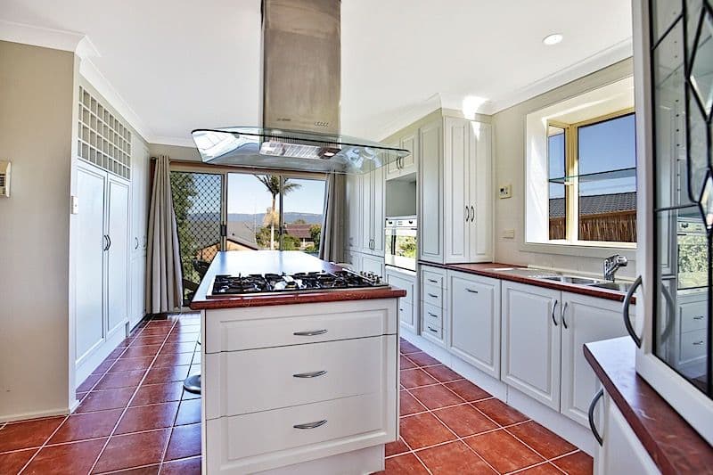 2 Avery Avenue, Mount Warrigal - Thumbnail 5
