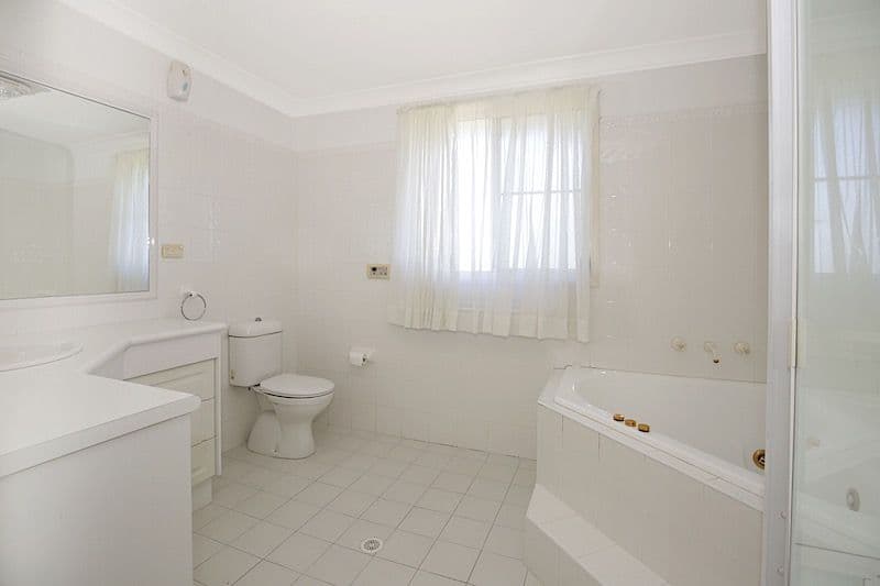 2 Avery Avenue, Mount Warrigal - Thumbnail 7