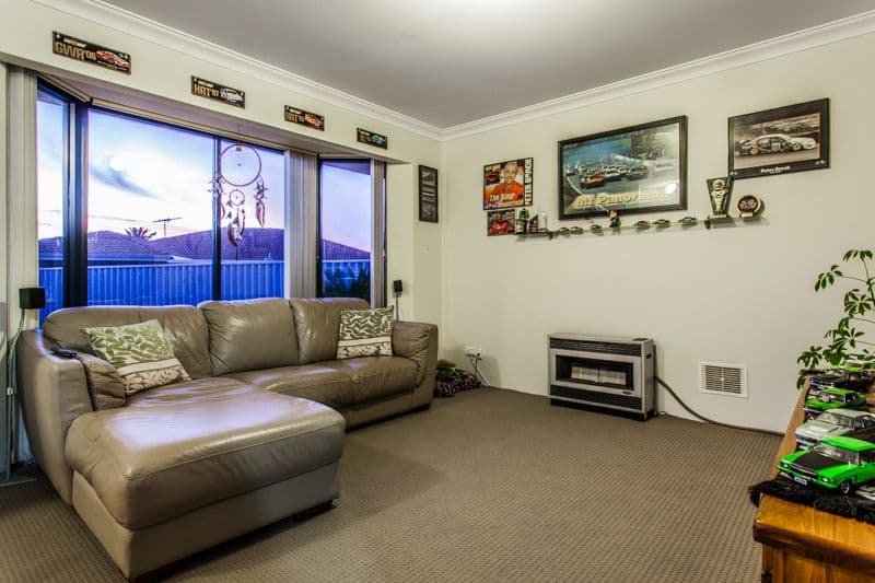 15 Cork Place, WARNBRO WA 6169, Warnbro - Thumbnail 4