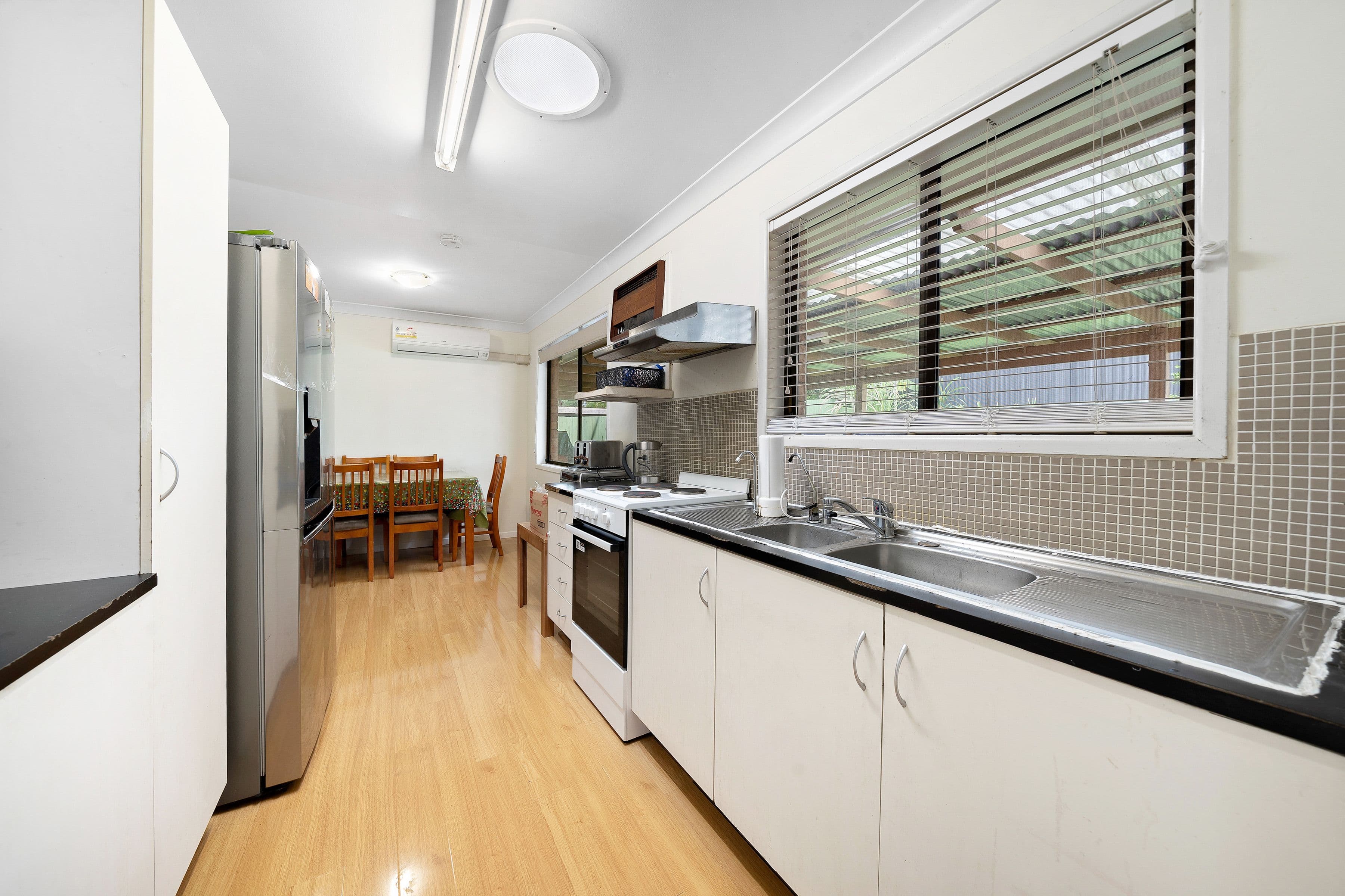 12 Mackellar Drive, Boronia Heights QLD 4124, Boronia Heights - Thumbnail 4