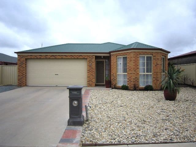21 Roberts Court, ECHUCA VIC 3564, Echuca - Image 1