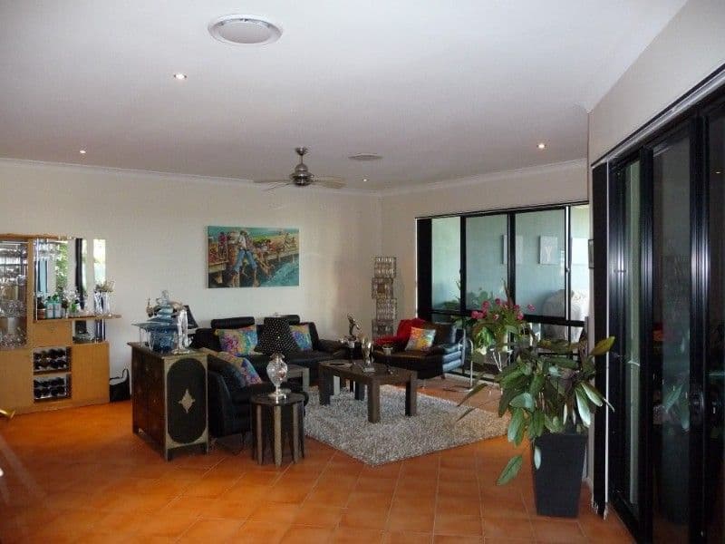 53 Highvale Drive, HELENSVALE QLD 4212, Helensvale - Thumbnail 4