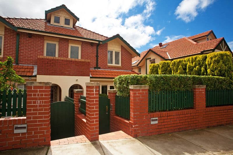 18  Oaks Avenue, CREMORNE NSW 2090, Cremorne - Image 1
