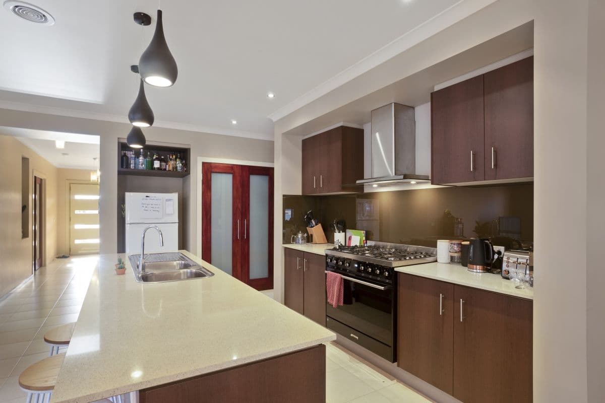 23 Kinglake Drive, Manor Lakes VIC 3024, Manor Lakes - Thumbnail 2