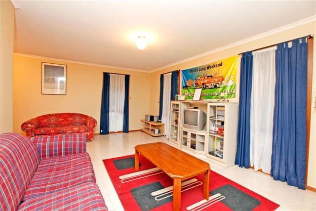 41 Beacon Hills Crescent, CRAIGIEBURN VIC 3064, Craigieburn - Thumbnail 3