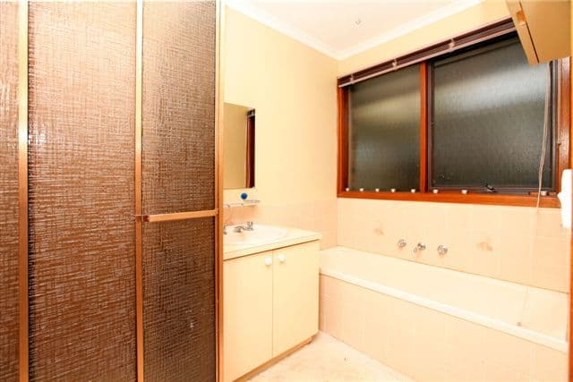 41 Beacon Hills Crescent, CRAIGIEBURN VIC 3064, Craigieburn - Thumbnail 6