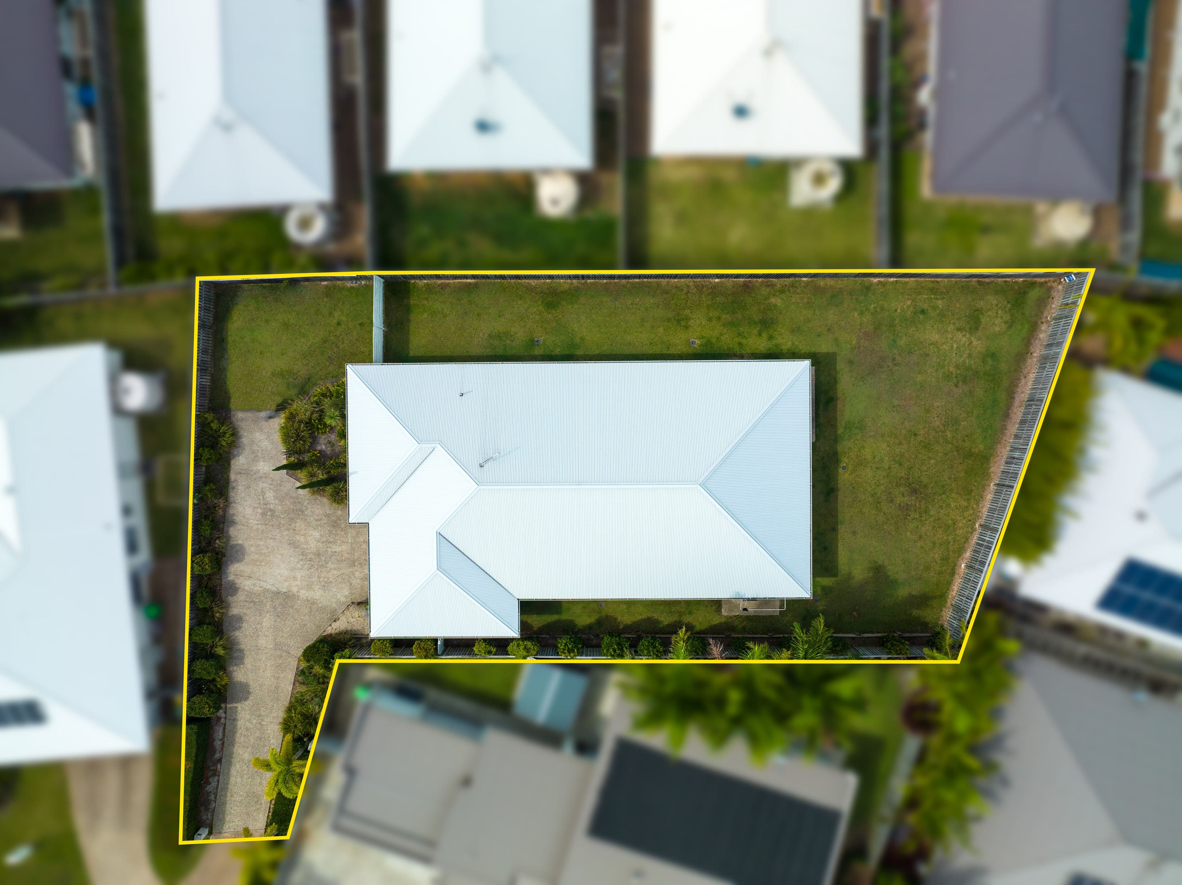 10 Thornton Court, Coomera QLD 4209, Coomera - Thumbnail 2