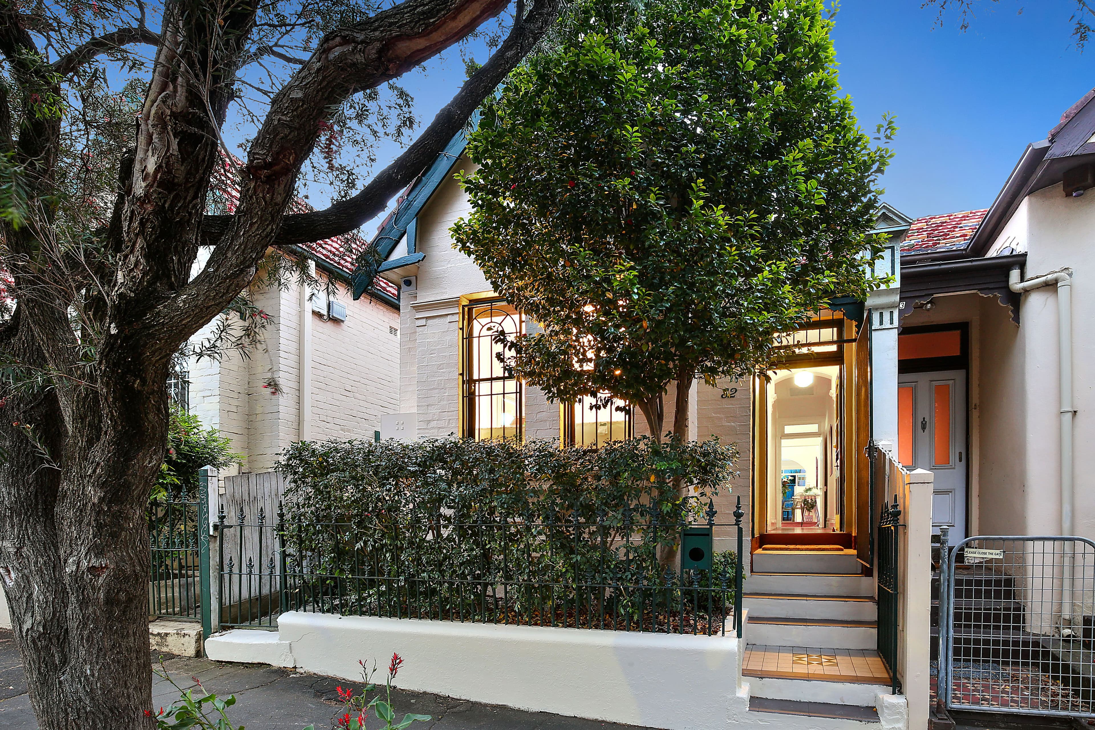 32 London Street, Enmore - Image 1