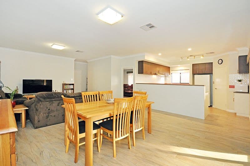 4 Serenity Way, Aveley WA 6069, Aveley - Thumbnail 4