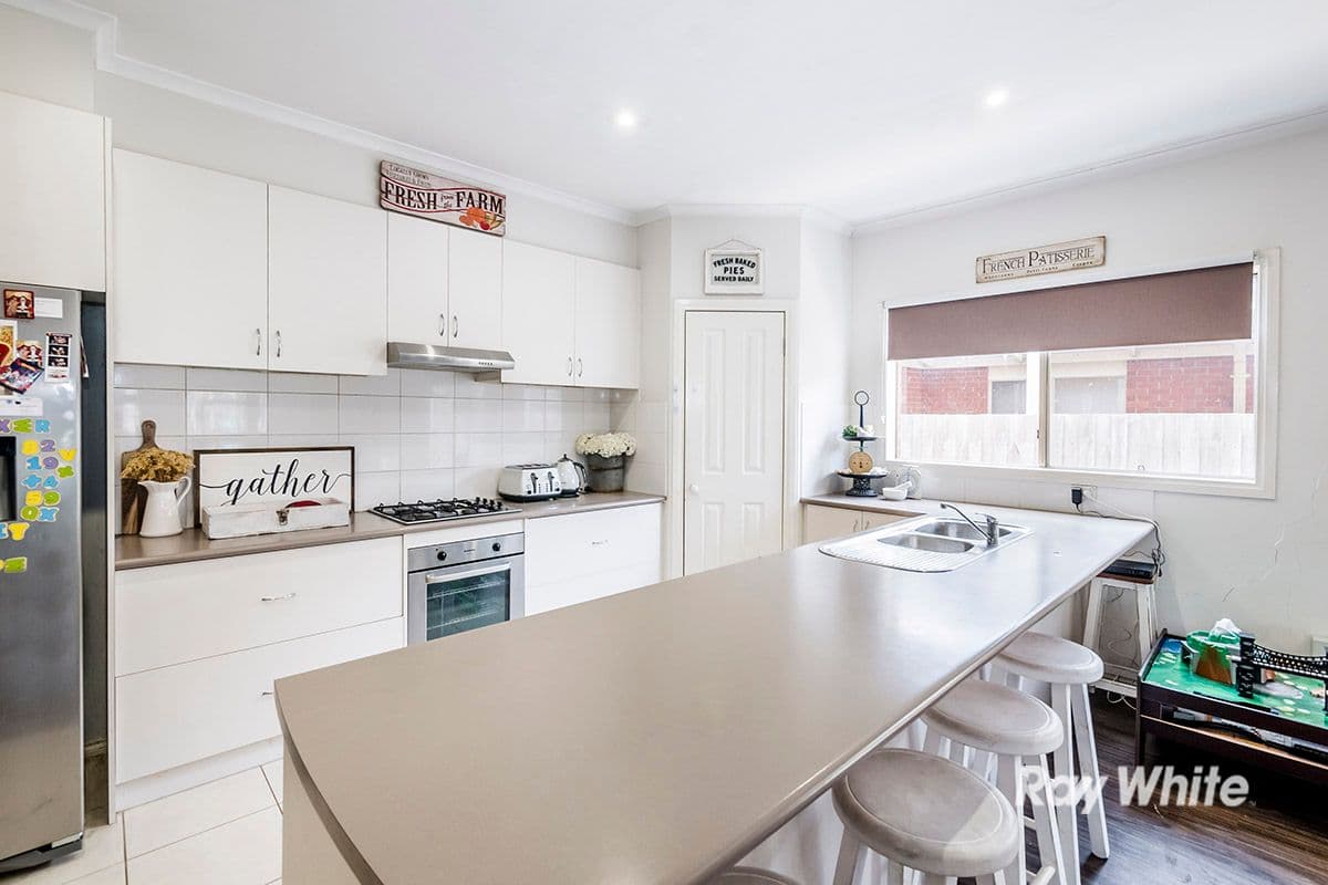 7 Hope Court, Cranbourne West VIC 3977, Cranbourne West - Thumbnail 5