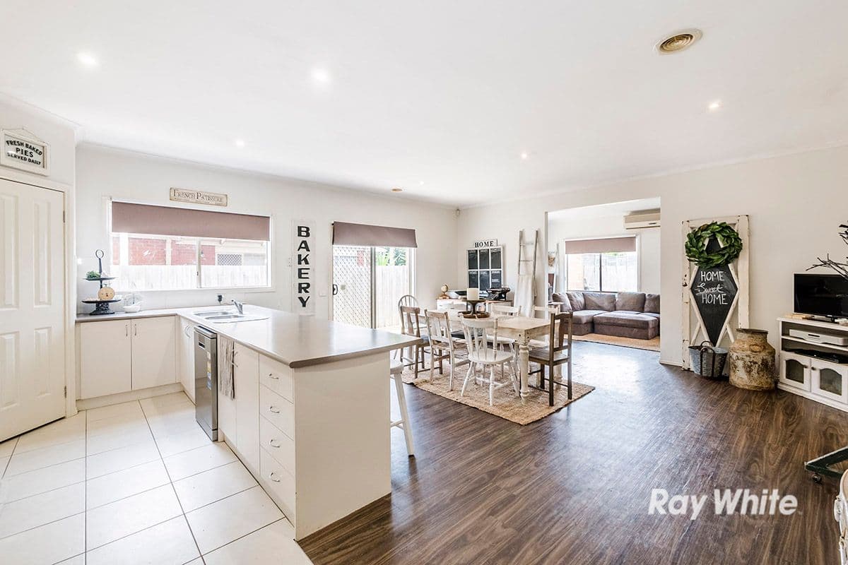 7 Hope Court, Cranbourne West VIC 3977, Cranbourne West - Thumbnail 7