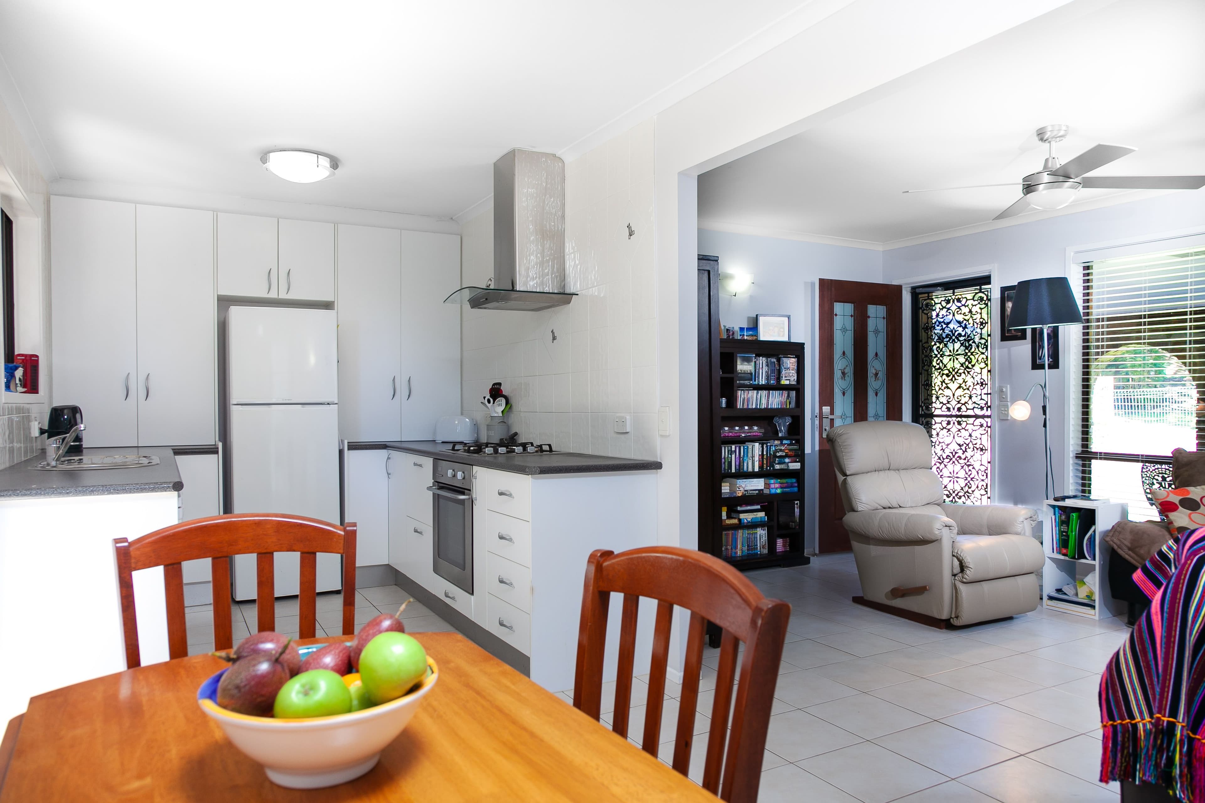 4 Coot Place, Rochedale South QLD 4123, Rochedale South - Thumbnail 2