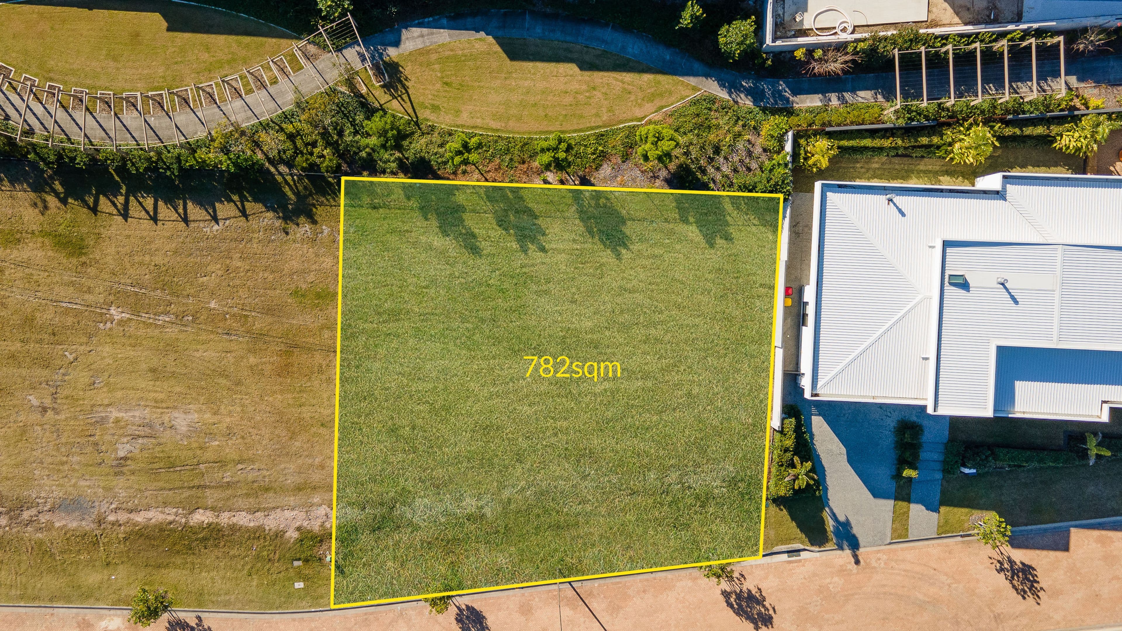 8960 The Point Circuit, Sanctuary Cove QLD 4212, Sanctuary Cove - Thumbnail 5