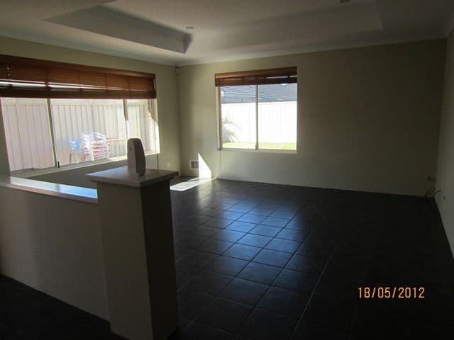15 Dunbar Way, Canning Vale WA 6155, Canning Vale - Thumbnail 8