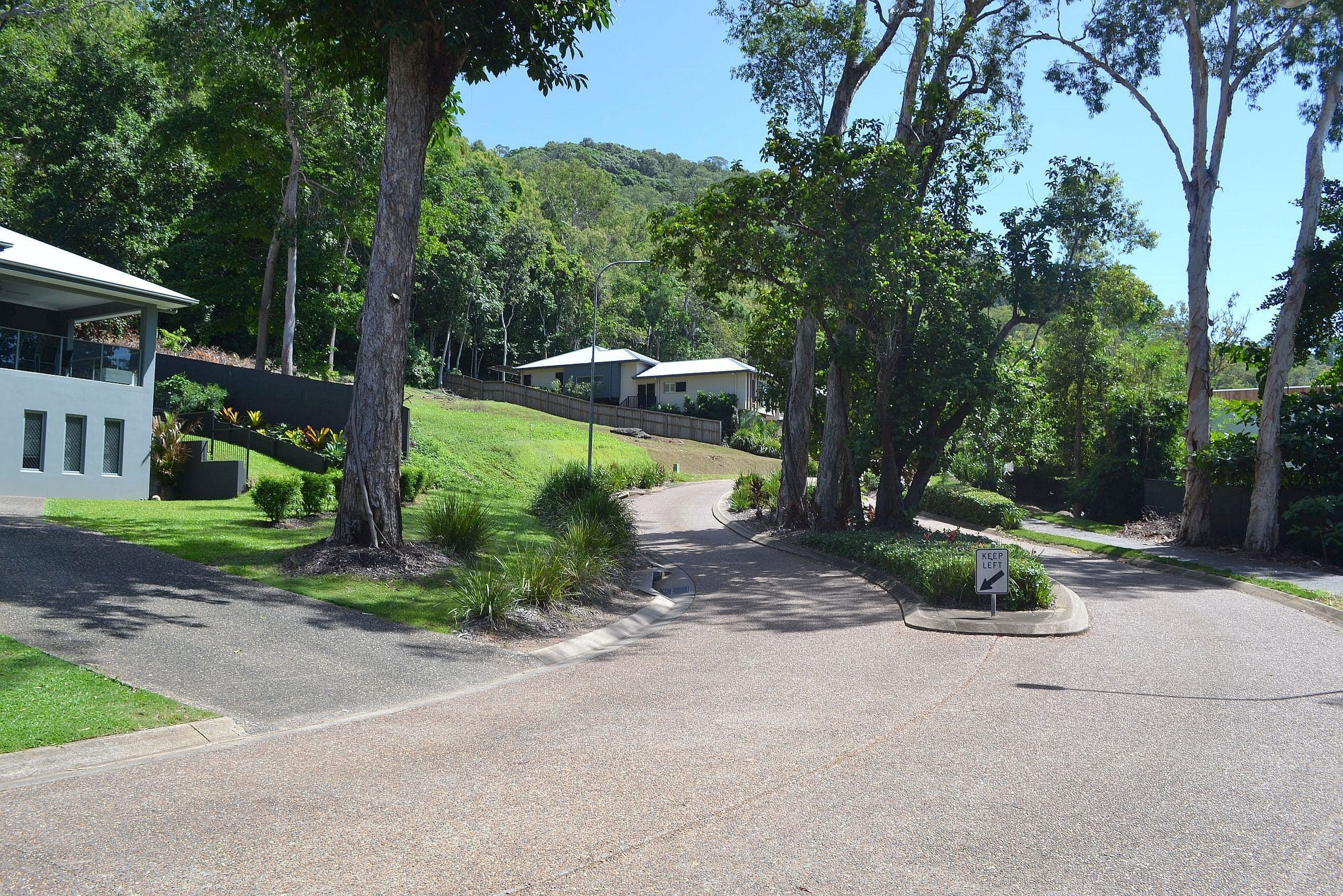 31 Flagship Drive, Trinity Beach QLD 4879, Trinity Beach - Thumbnail 2