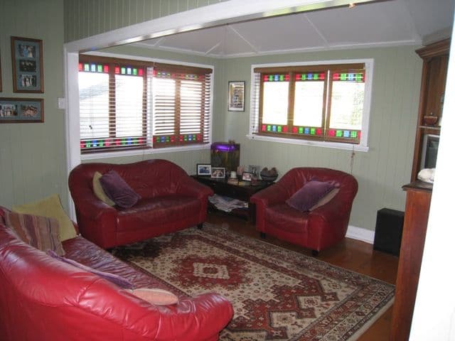 240  Long Street East, GRACEVILLE QLD 4075, Graceville - Thumbnail 3