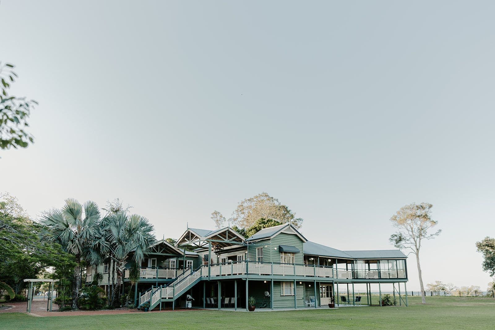 1587 Nudgee Road, Nudgee Beach QLD 4014, Nudgee Beach - Thumbnail 2