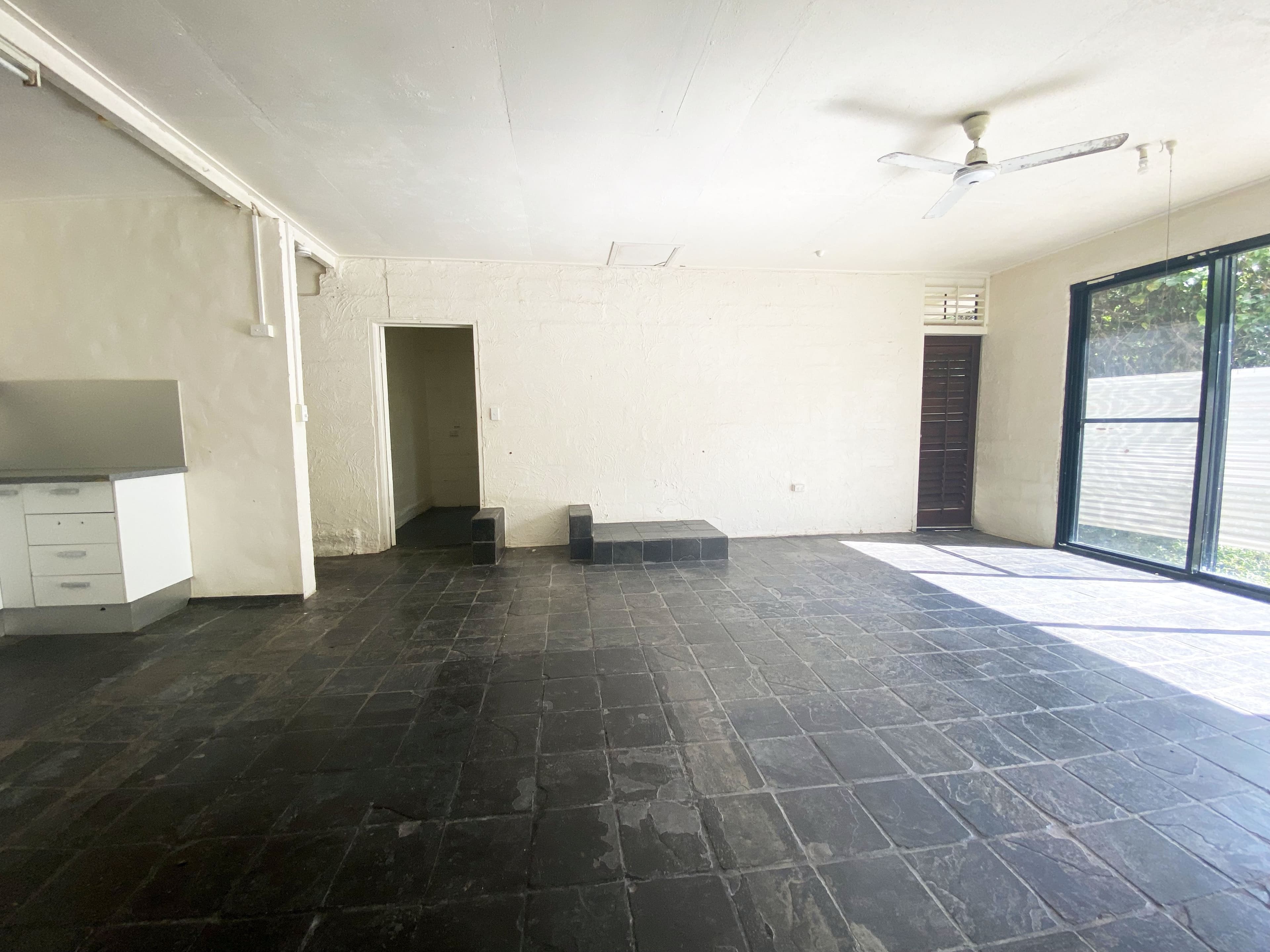 1A Cutten Street, Bingil Bay QLD 4852, Bingil Bay - Thumbnail 7