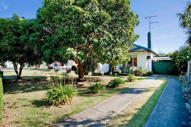16 Fronsac Avenue, CORIO VIC 3214, Corio - Thumbnail 2