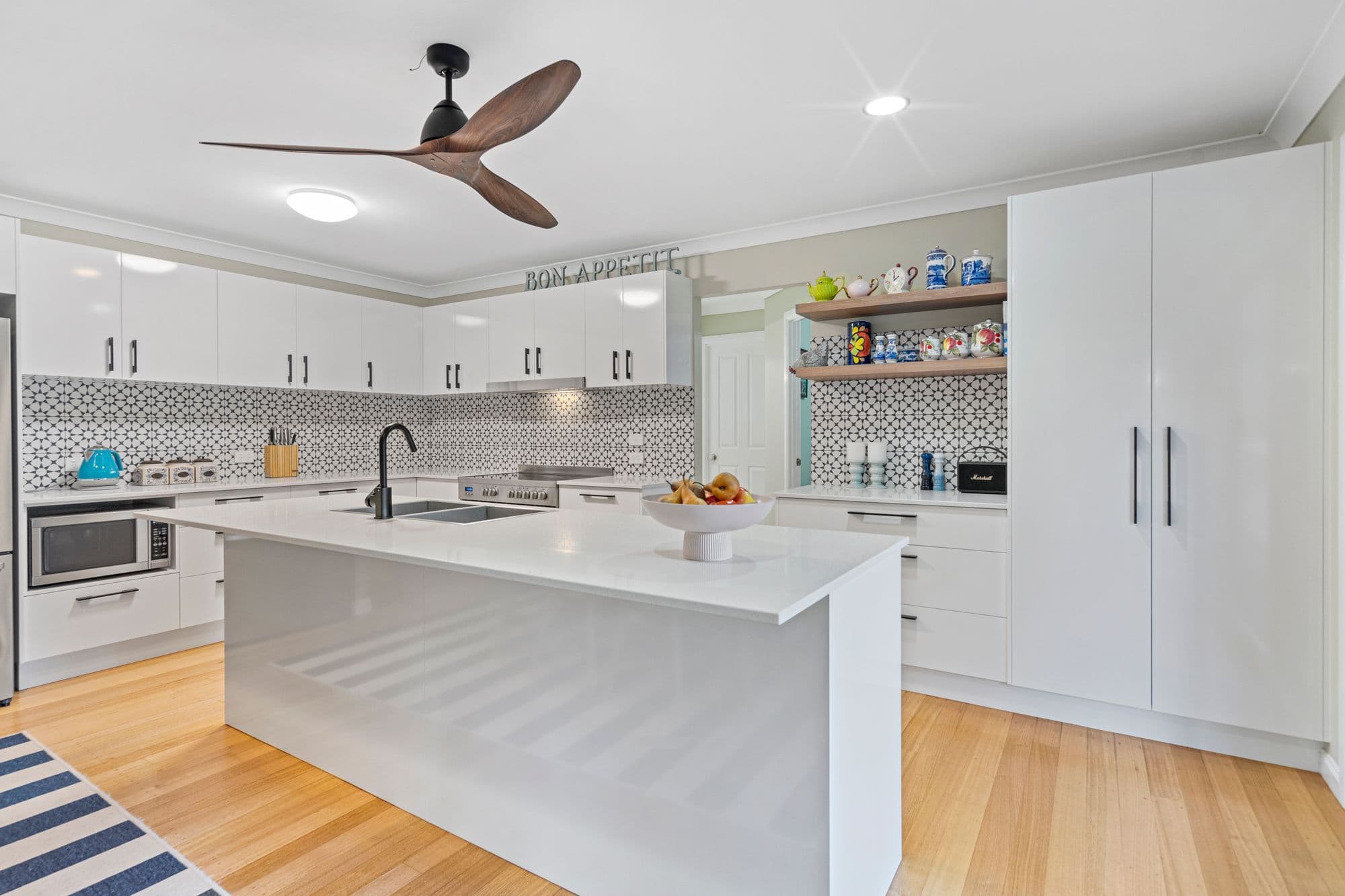 6-10 Beagle Street, Shailer Park QLD 4128, Shailer Park - Thumbnail 2