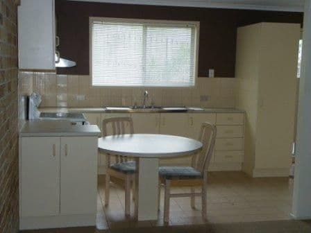422 Chatswood Road, SHAILER PARK QLD 4128, Shailer Park - Thumbnail 2