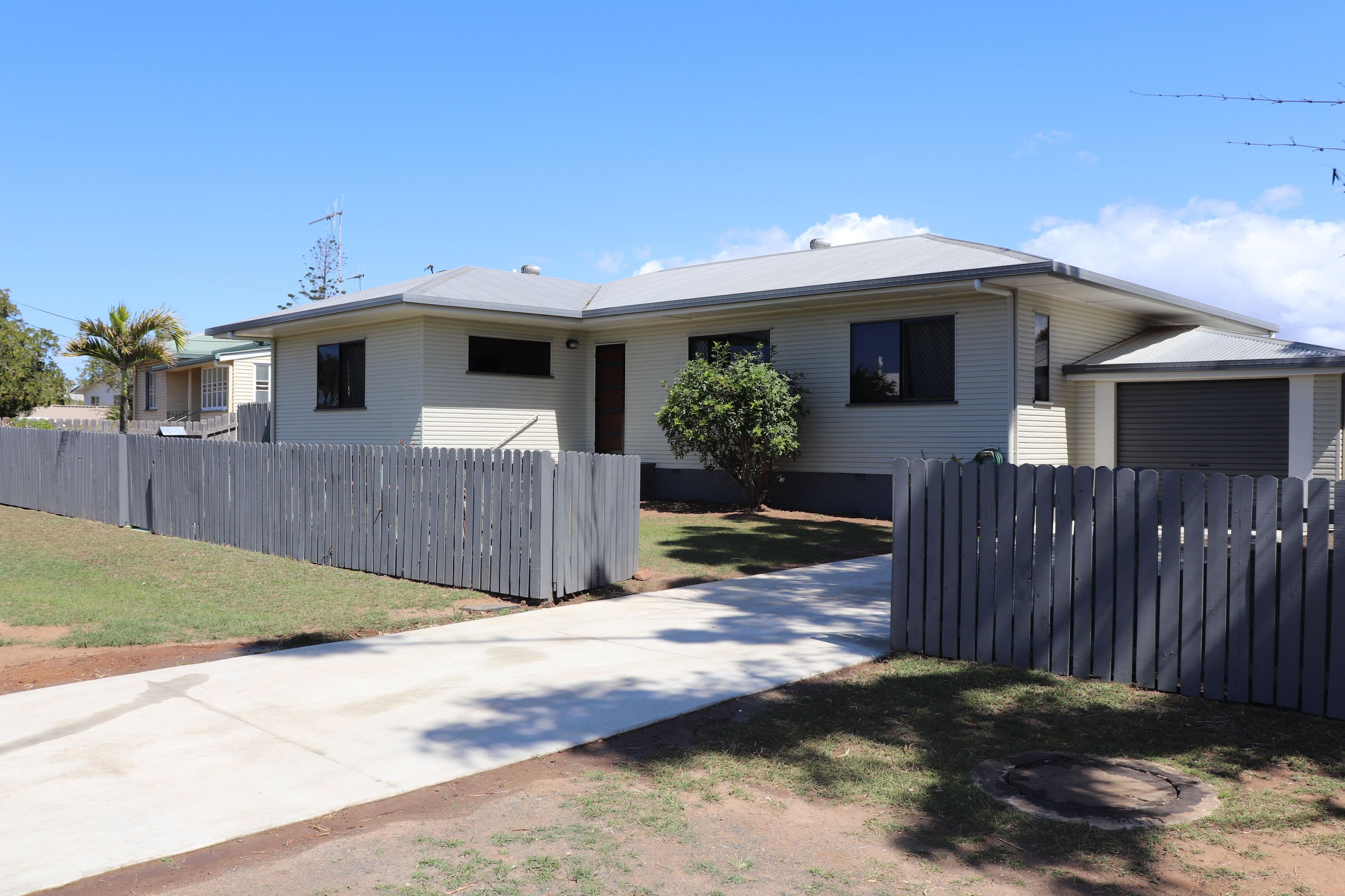 98 Elliott Heads Road, Avenell Heights QLD 4670, Avenell Heights - Image 1