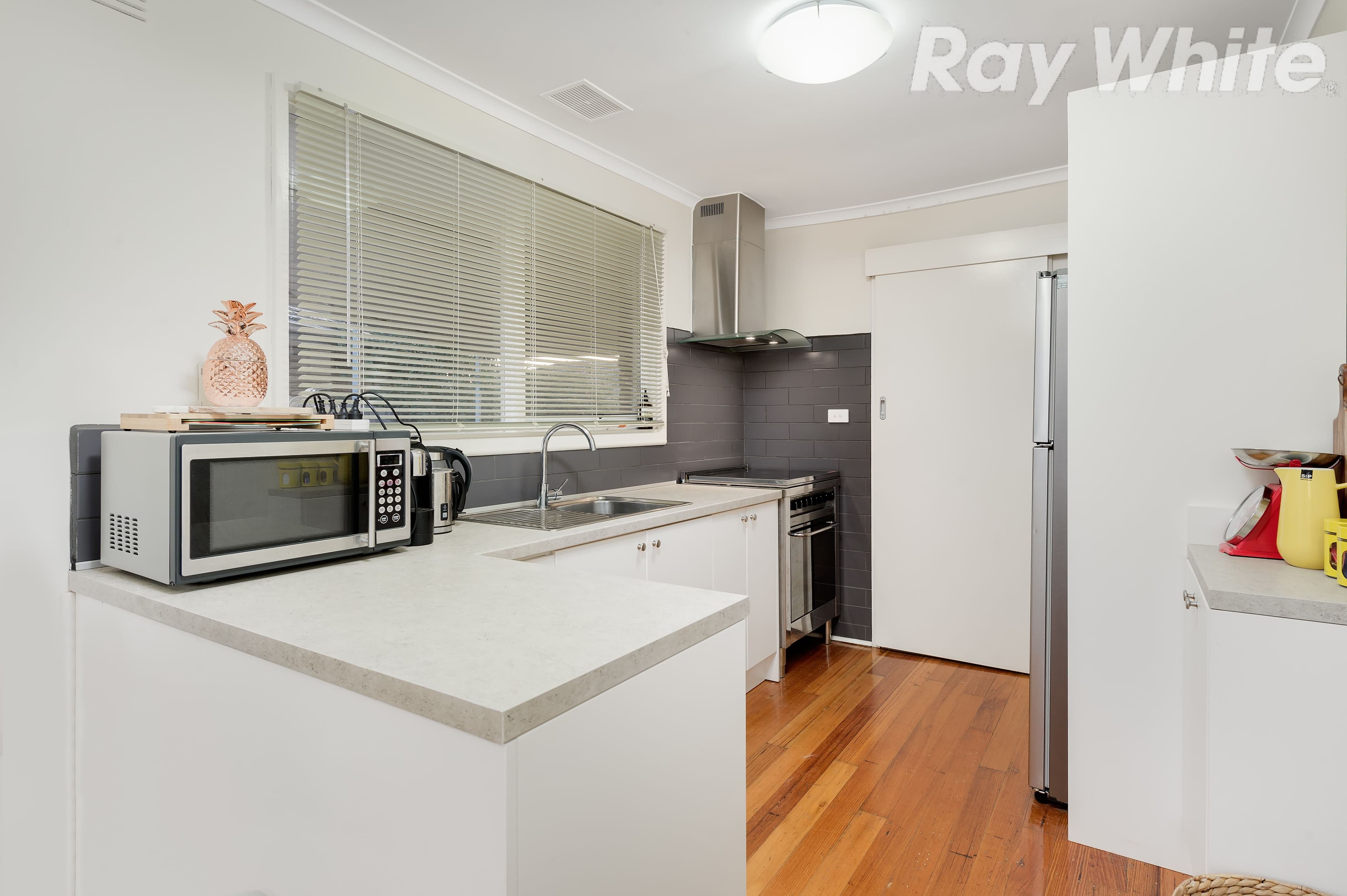 55 Campaspe Crescent, Keilor VIC 3036, Keilor - Thumbnail 3