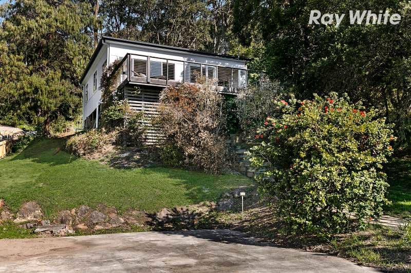 90 Araluen Drive, Hardys Bay - Thumbnail 3