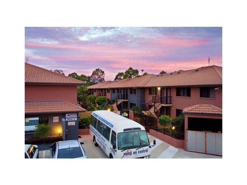 7-11 Brown Street, Labrador QLD 4215, Labrador - Thumbnail 2