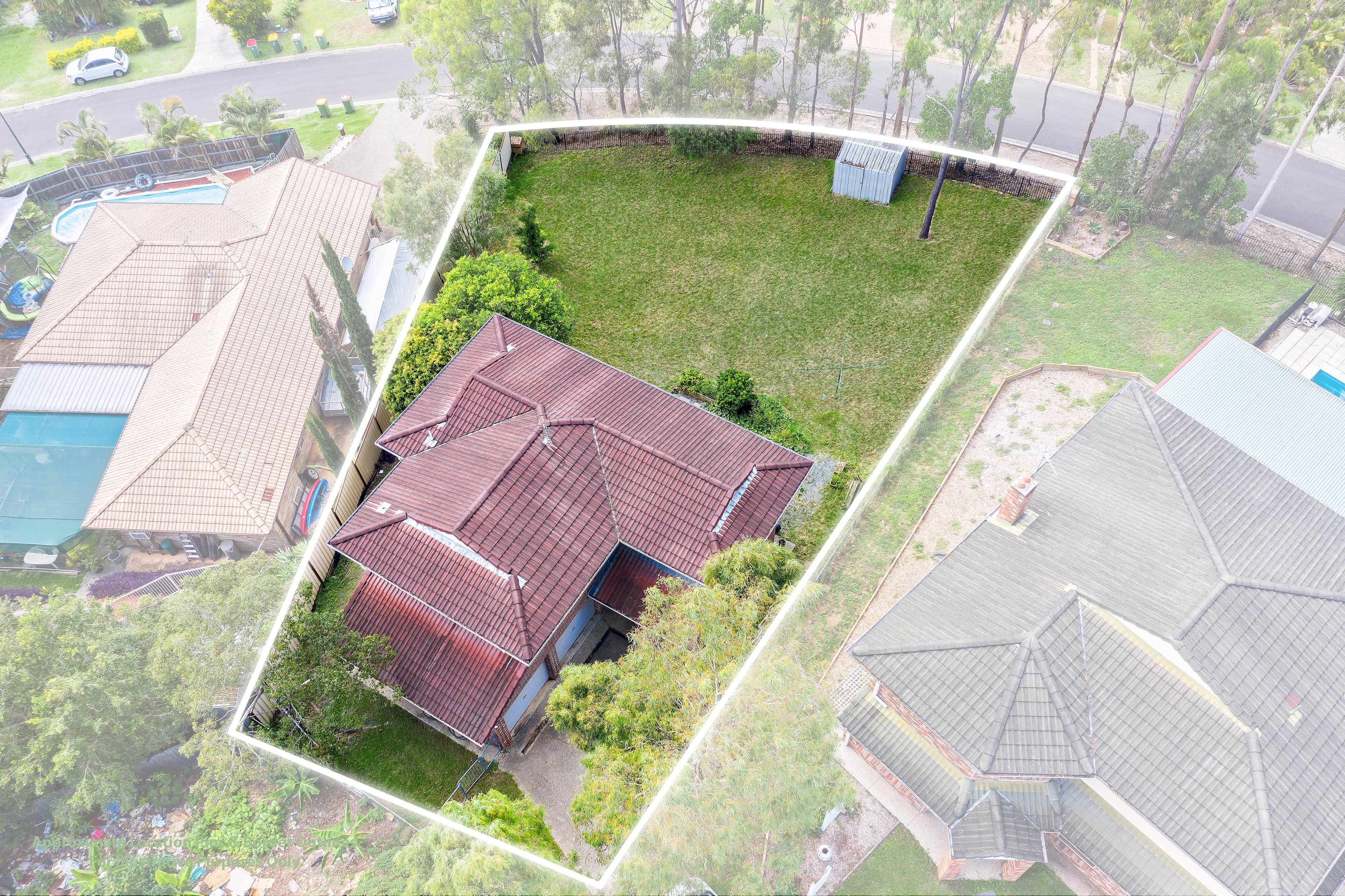 8 Gillespie Close, Edens Landing QLD 4207, Edens Landing - Thumbnail 2