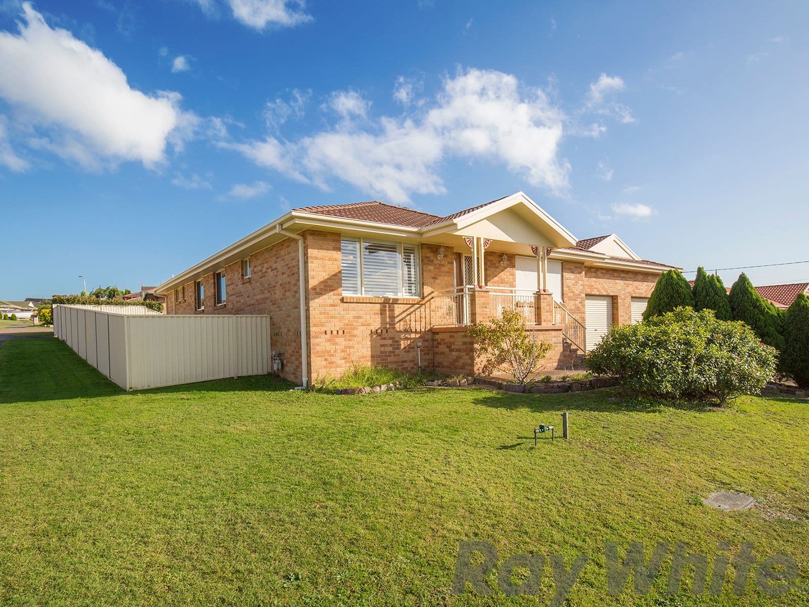 25 Harris Street, Cameron Park - Thumbnail 2