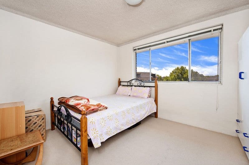 2 Mooney Street, STRATHFIELD SOUTH NSW 2136, Strathfield South - Thumbnail 3