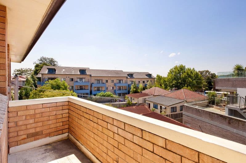 2 Mooney Street, STRATHFIELD SOUTH NSW 2136, Strathfield South - Thumbnail 5