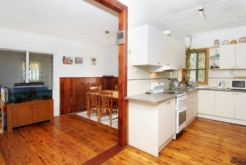 23 Greencastle Parade, Maudsland, QLD, 4210, Maudsland - Thumbnail 2