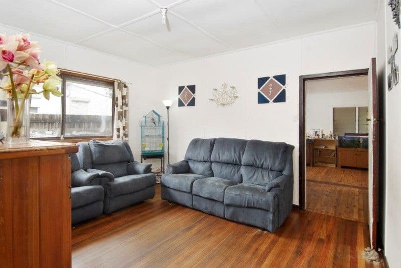 23 Greencastle Parade, Maudsland, QLD, 4210, Maudsland - Thumbnail 3