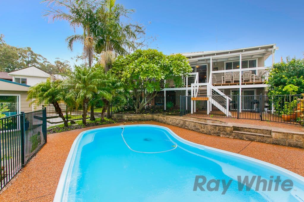12 Jesson Parade, WARNERS BAY NSW 2282, Warners Bay - Thumbnail 2