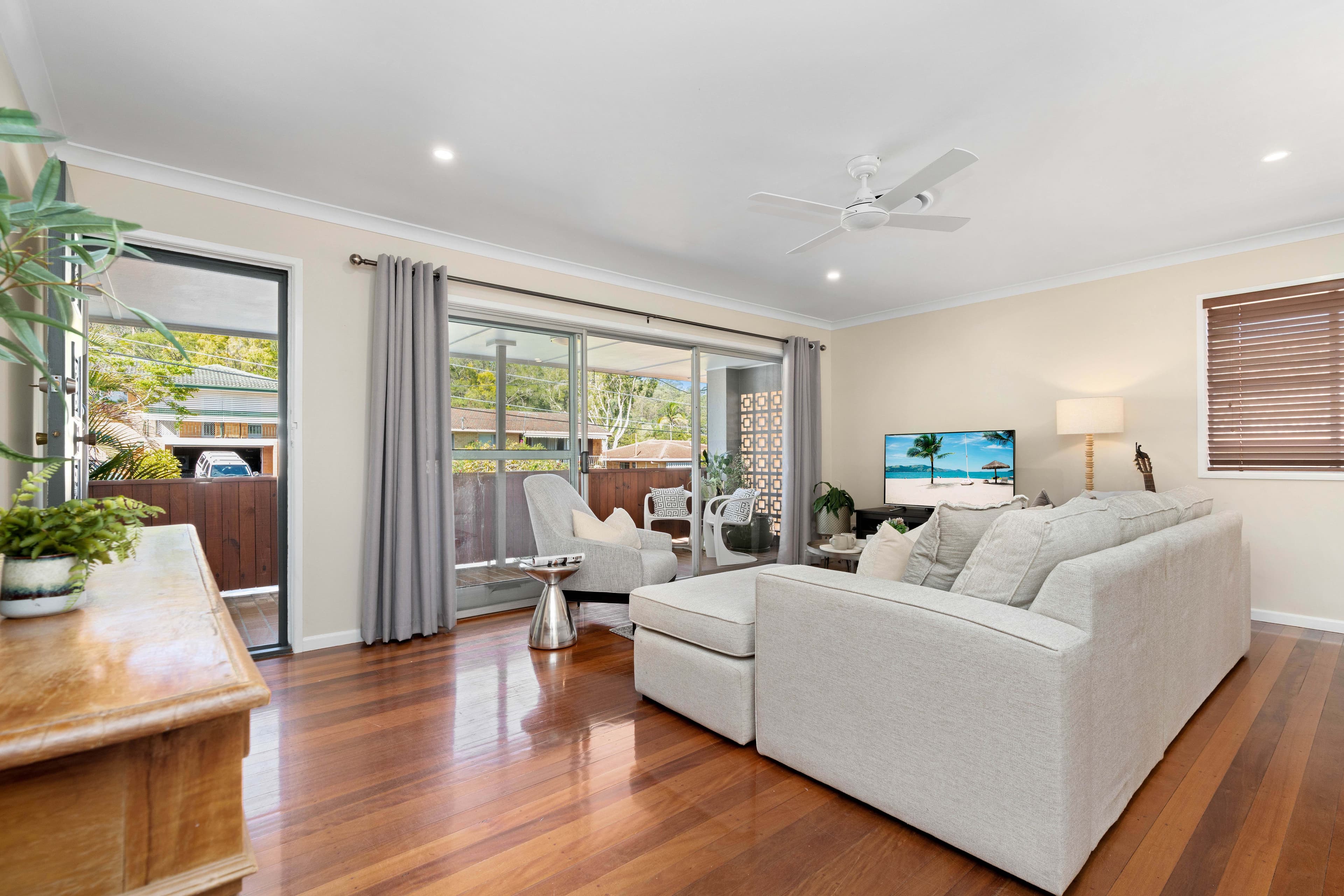 12 Arkana Street, The Gap QLD 4061, The Gap - Thumbnail 2