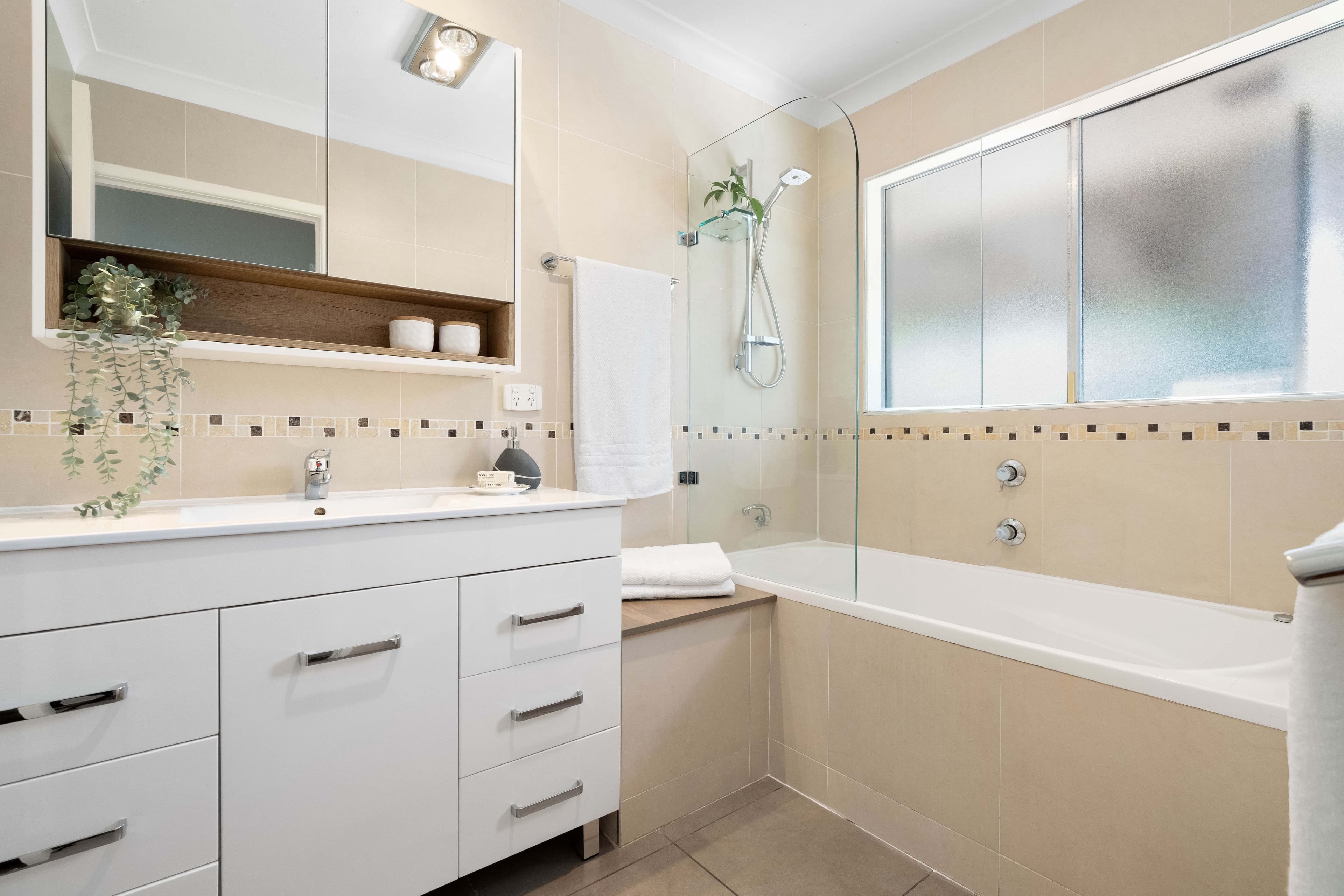 12 Arkana Street, The Gap QLD 4061, The Gap - Thumbnail 8