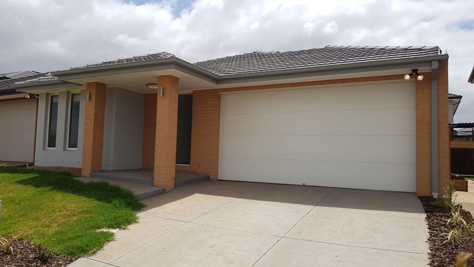 16 Hodgson Avenue, Tarneit VIC 3029, Tarneit - Thumbnail 3